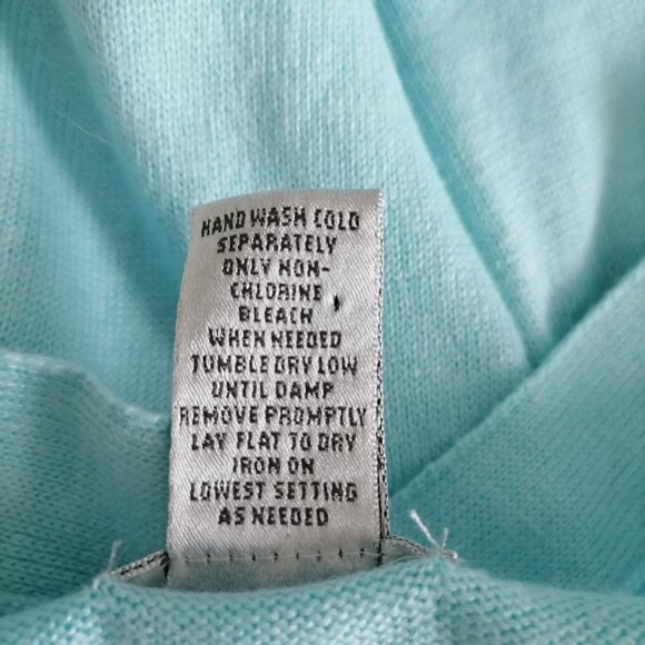 Chico's Womens Powder Blue V-Neck Long Sleeve Knit Pullover Sweater Size 2 US L - Picture 6 of 6